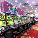 فندق Savoy & Casino 5*