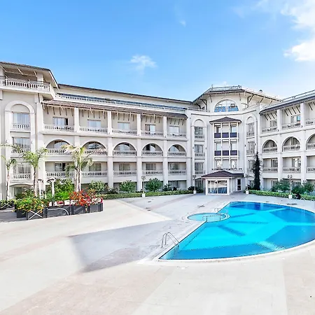 Hotel Savoy & Casino 5*