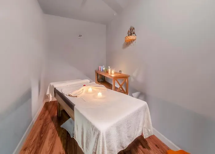 ホテル Savoy & Casino